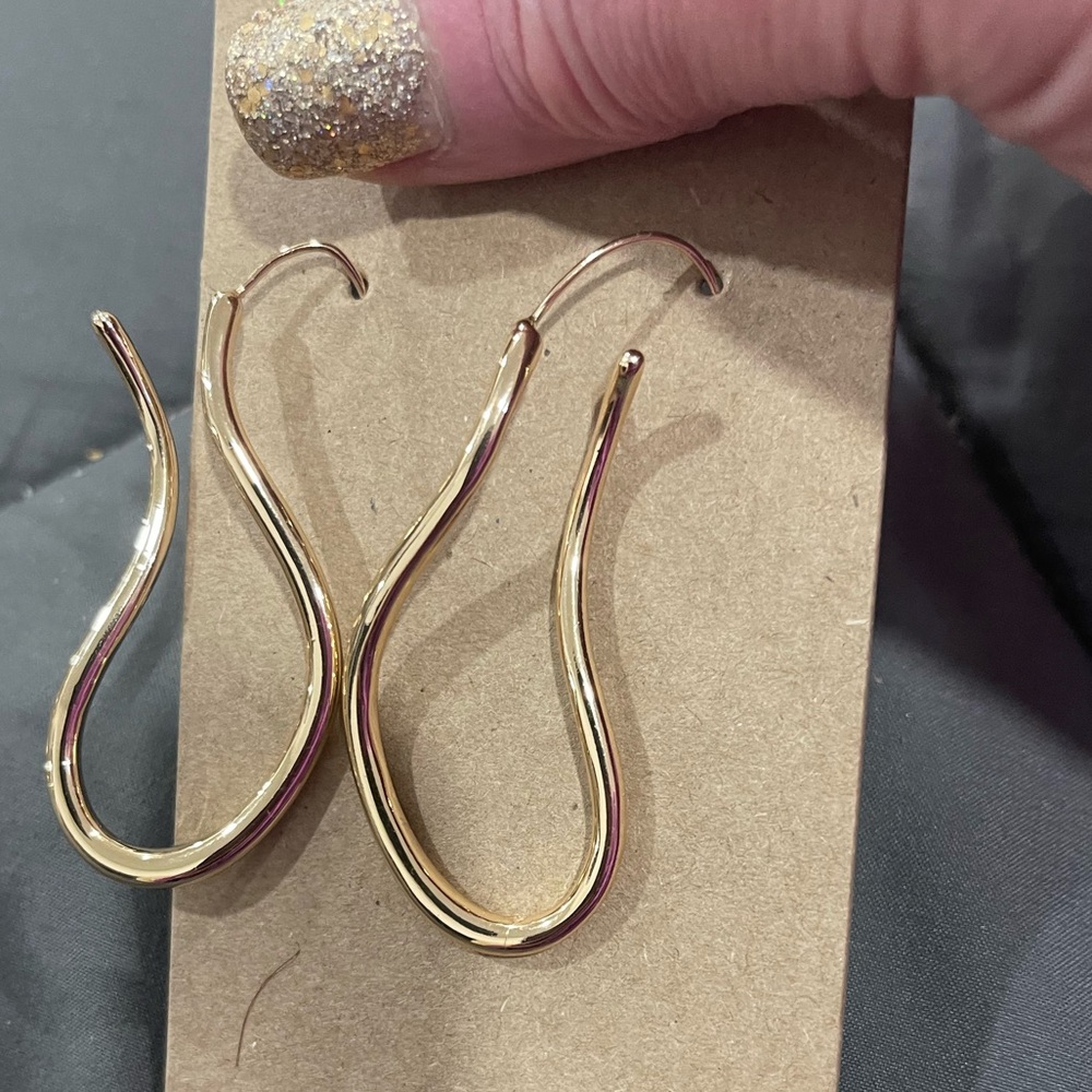 Super Cool Gold Curvy  2 1/2” long  earrings